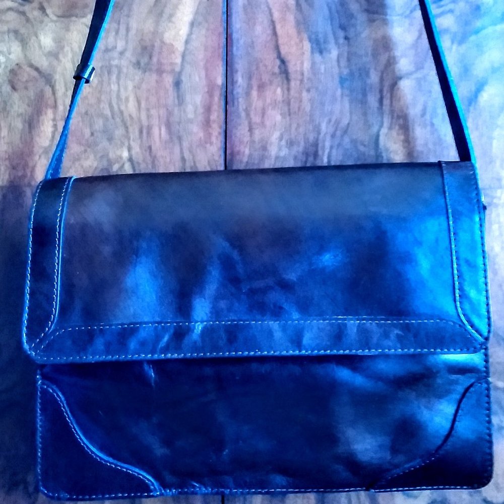 Vintage Three Bags  Finland Classic  Brown Leather Shoulder bag